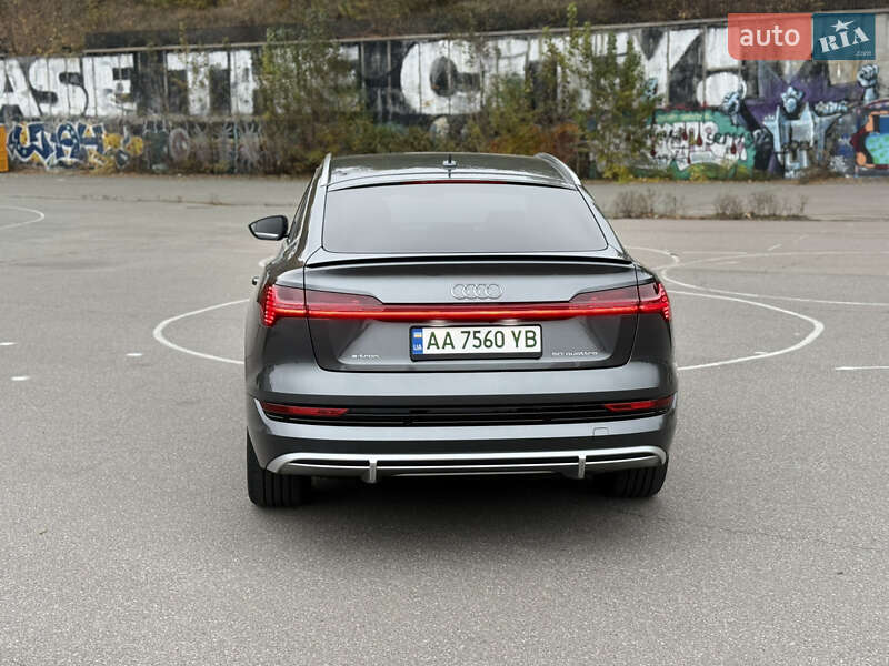 Внедорожник / Кроссовер Audi e-tron Sportback 2020 в Киеве