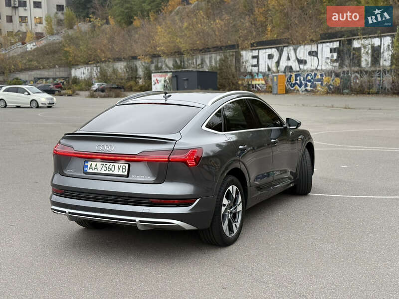 Внедорожник / Кроссовер Audi e-tron Sportback 2020 в Киеве