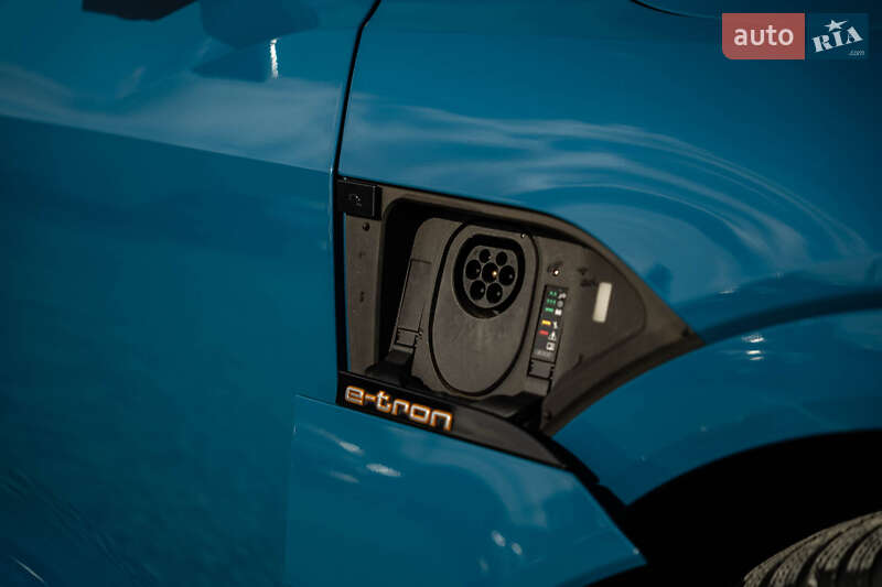 Позашляховик / Кросовер Audi e-tron Sportback 2020 в Чернівцях фото 21 Позашляховик / Кросовер Audi e-tron Sportback 2020 в Чернівцях