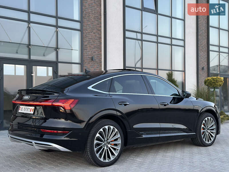 Позашляховик / Кросовер Audi e-tron Sportback 2020 в Тернополі фото 4 Позашляховик / Кросовер Audi e-tron Sportback 2020 в Тернополі