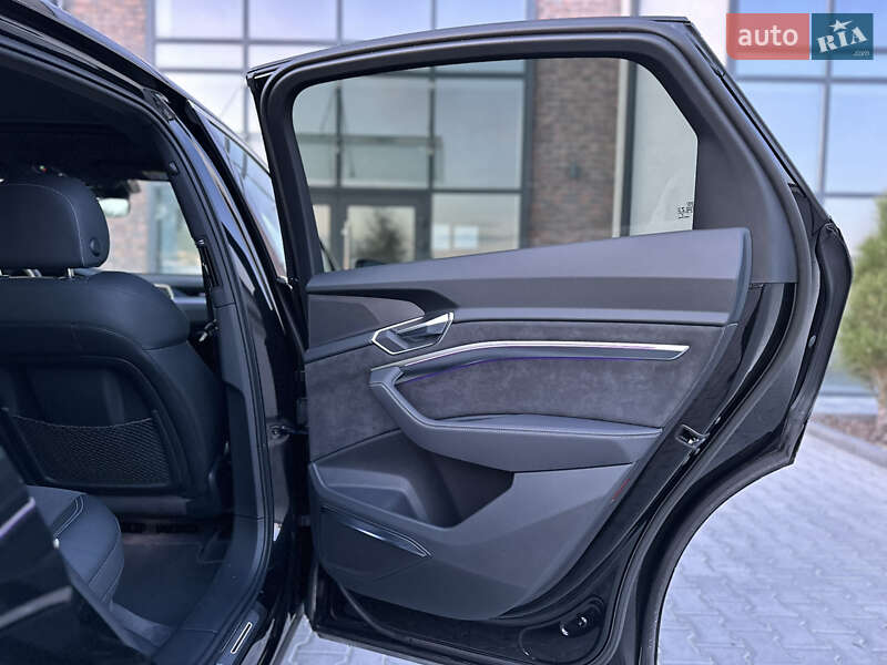 Позашляховик / Кросовер Audi e-tron Sportback 2020 в Тернополі фото 56 Позашляховик / Кросовер Audi e-tron Sportback 2020 в Тернополі