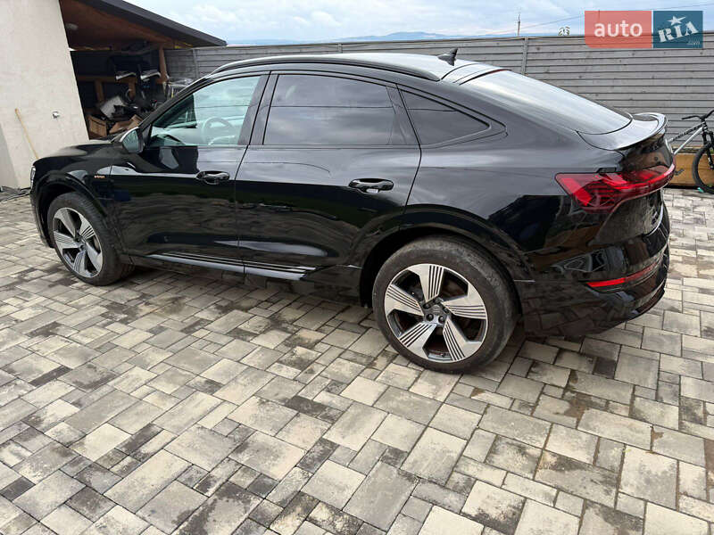 Позашляховик / Кросовер Audi e-tron Sportback 2022 в Чернівцях фото 18 Позашляховик / Кросовер Audi e-tron Sportback 2022 в Чернівцях