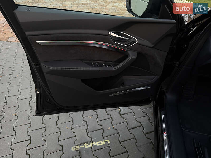 Внедорожник / Кроссовер Audi e-tron Sportback 2021 в Тернополе фото 37 Внедорожник / Кроссовер Audi e-tron Sportback 2021 в Тернополе