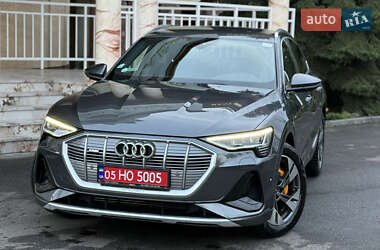 Позашляховик / Кросовер Audi e-tron Sportback 2021 в  фото 3 Позашляховик / Кросовер Audi e-tron Sportback 2021 в