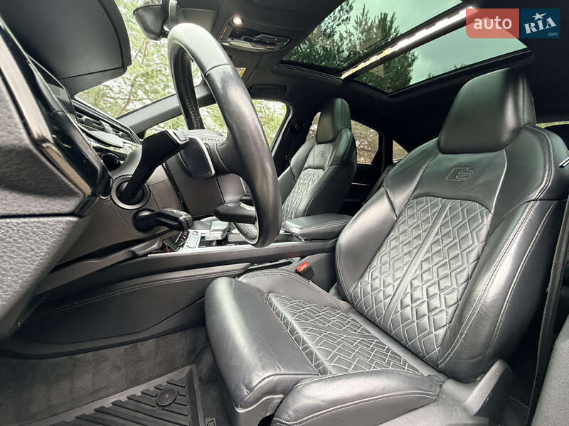 Позашляховик / Кросовер Audi e-tron Sportback 2020 в Дрогобичі