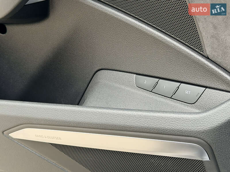 Позашляховик / Кросовер Audi e-tron Sportback 2020 в Дрогобичі