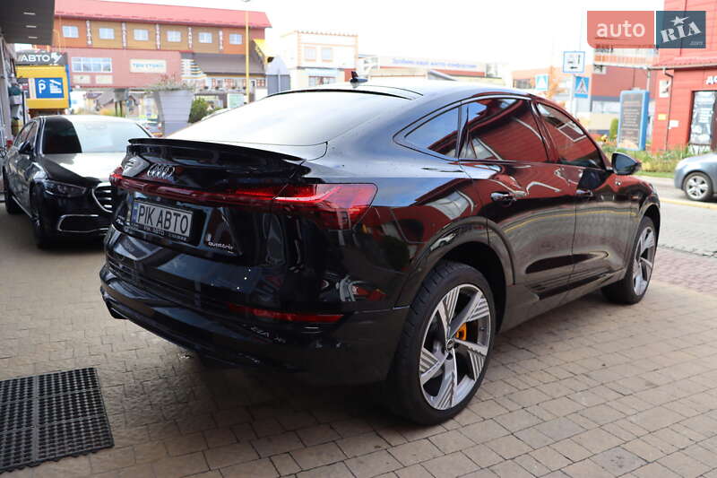 Позашляховик / Кросовер Audi e-tron Sportback 2023 в Львові