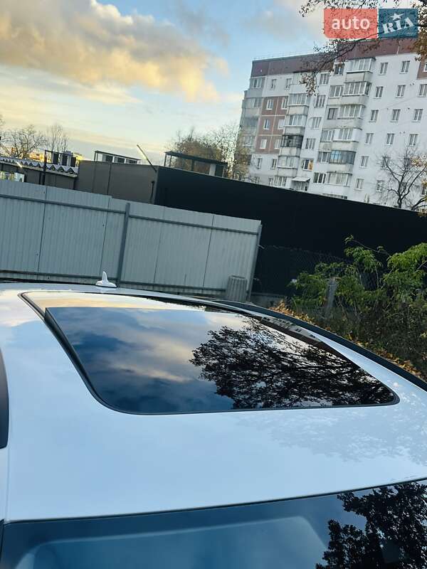 Позашляховик / Кросовер Audi e-tron Sportback 2022 в Тернополі