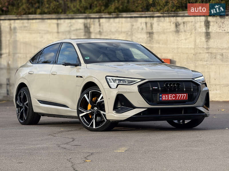 Внедорожник / Кроссовер Audi e-tron Sportback 2021 в Ровно