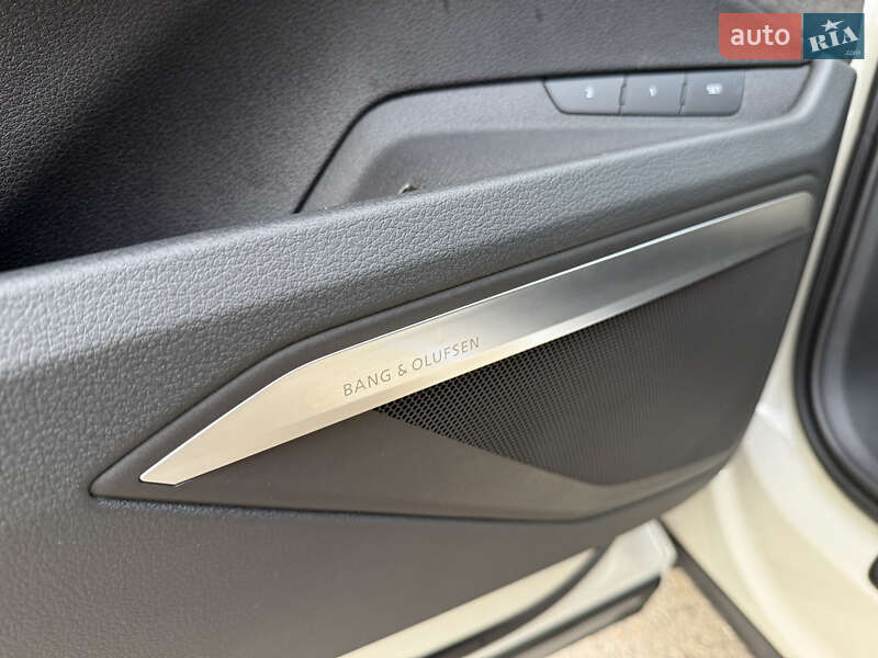 Внедорожник / Кроссовер Audi e-tron Sportback 2021 в Ровно