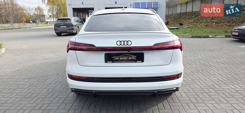 Позашляховик / Кросовер Audi e-tron Sportback 2023 в Тернополі