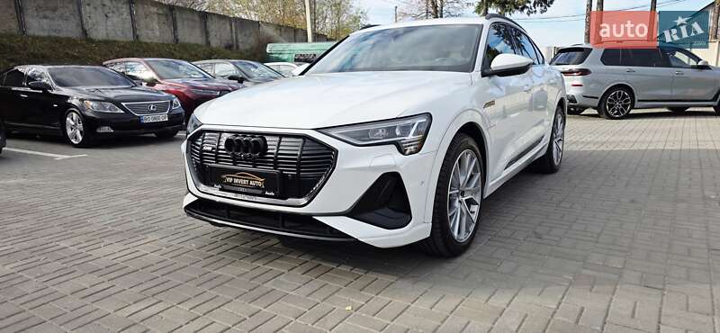 Позашляховик / Кросовер Audi e-tron Sportback 2023 в Тернополі