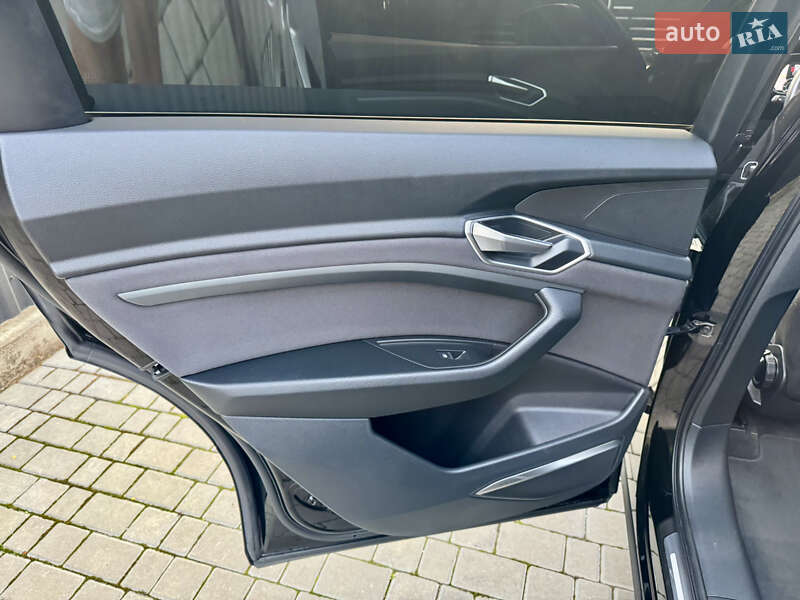 Внедорожник / Кроссовер Audi e-tron Sportback 2022 в Ивано-Франковске фото 44 Внедорожник / Кроссовер Audi e-tron Sportback 2022 в Ивано-Франковске