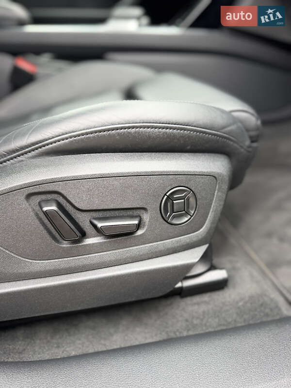 Позашляховик / Кросовер Audi e-tron Sportback 2023 в Чернівцях