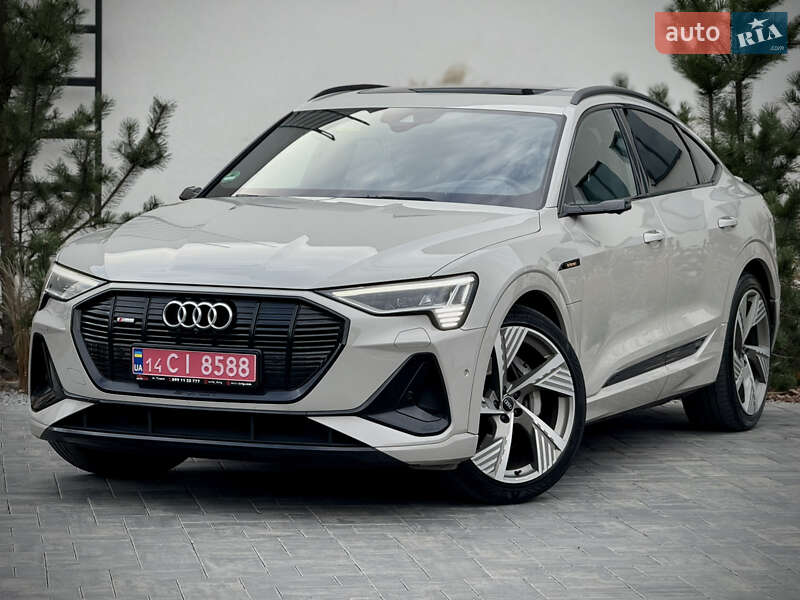 Позашляховик / Кросовер Audi e-tron Sportback 2021 в Луцьку