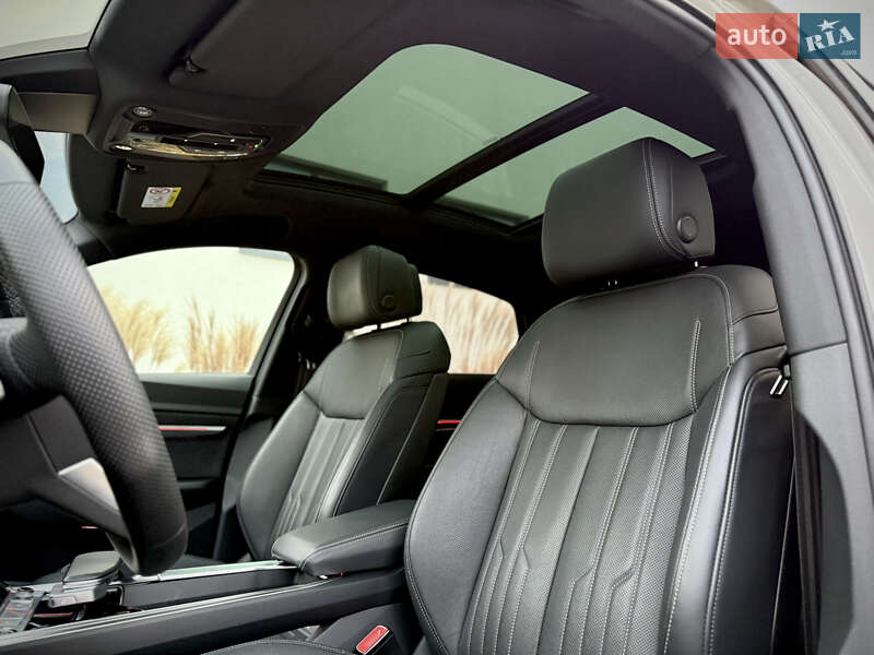 Позашляховик / Кросовер Audi e-tron Sportback 2021 в Луцьку