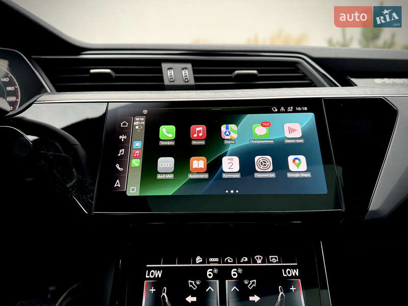 Позашляховик / Кросовер Audi e-tron Sportback 2021 в Луцьку