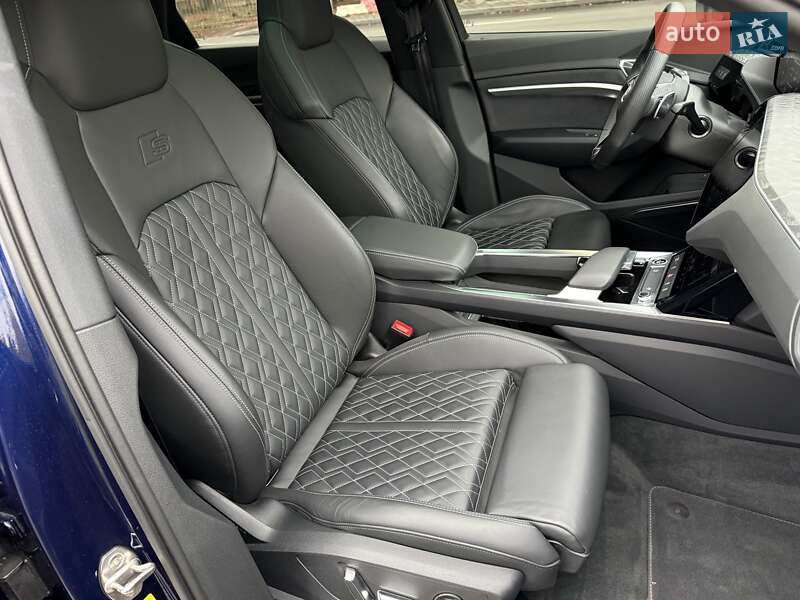 Позашляховик / Кросовер Audi e-tron Sportback 2022 в Києві фото 31 Позашляховик / Кросовер Audi e-tron Sportback 2022 в Києві