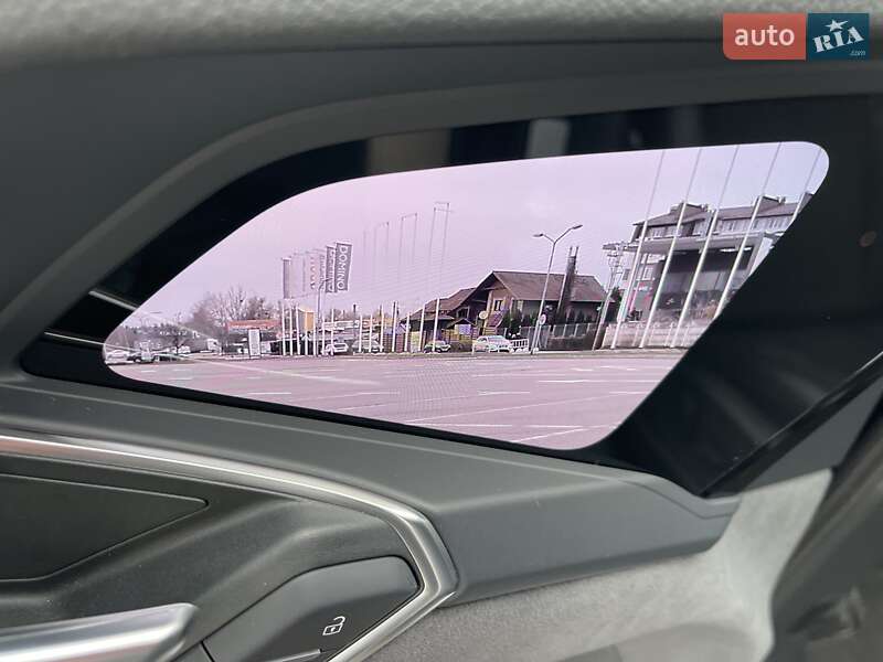 Внедорожник / Кроссовер Audi e-tron Sportback 2021 в Киеве