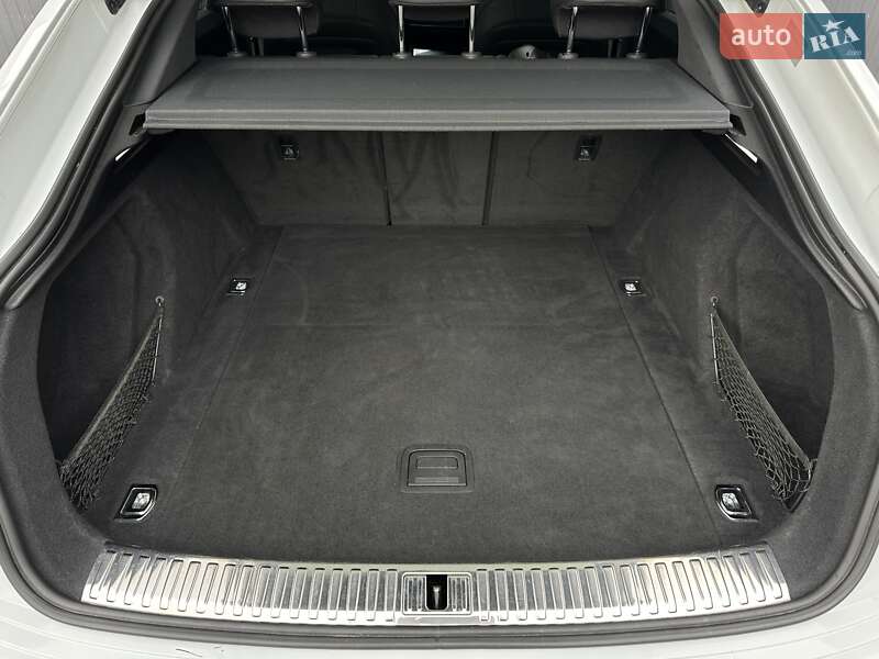 Внедорожник / Кроссовер Audi e-tron Sportback 2020 в Мукачево