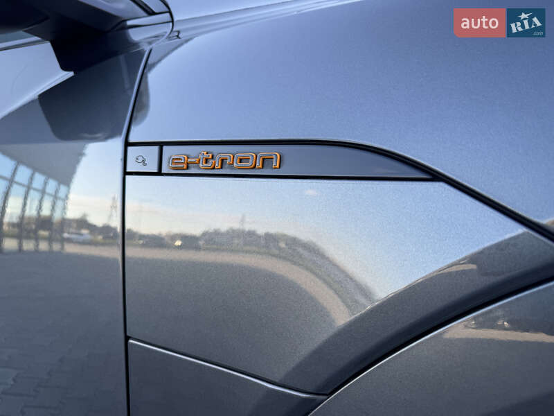 Внедорожник / Кроссовер Audi e-tron Sportback 2022 в Мукачево