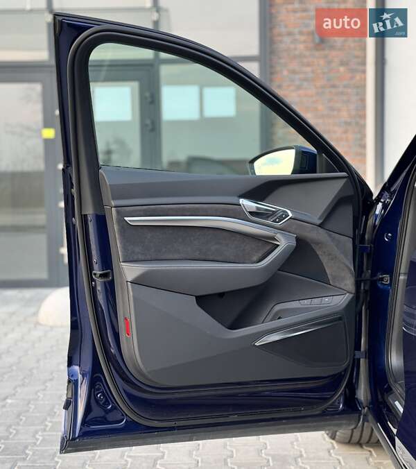 Внедорожник / Кроссовер Audi e-tron Sportback 2021 в Тернополе фото 54 Внедорожник / Кроссовер Audi e-tron Sportback 2021 в Тернополе