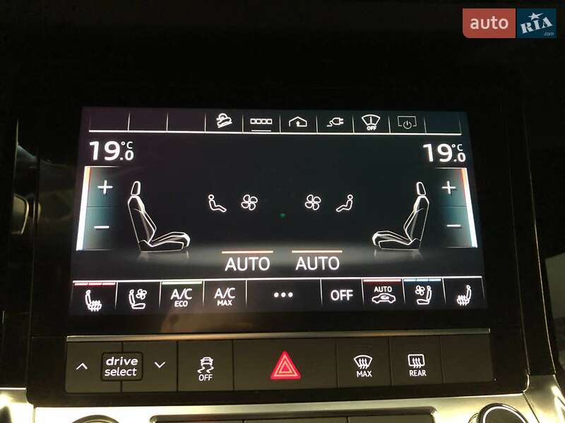 Позашляховик / Кросовер Audi e-tron Sportback 2021 в Львові