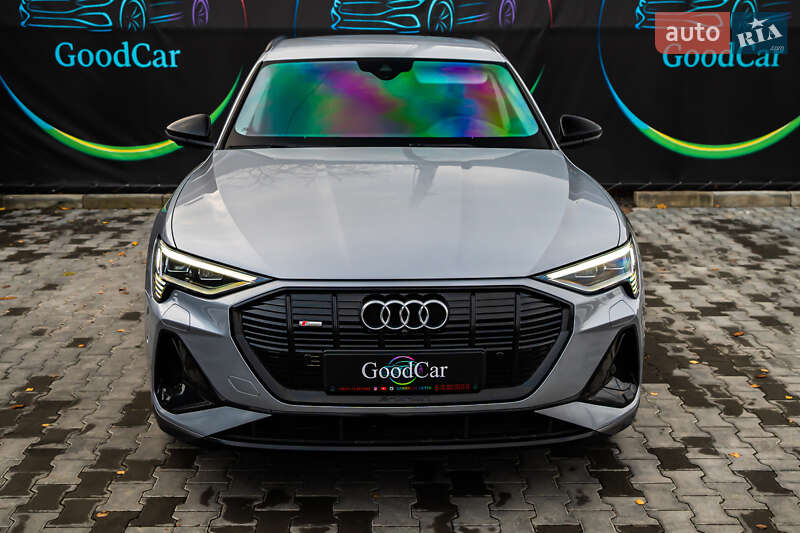 Позашляховик / Кросовер Audi e-tron Sportback 2020 в Луцьку