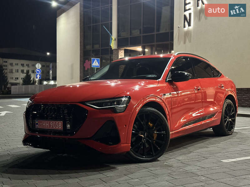 Позашляховик / Кросовер Audi e-tron Sportback 2021 в Львові фото 35 Позашляховик / Кросовер Audi e-tron Sportback 2021 в Львові