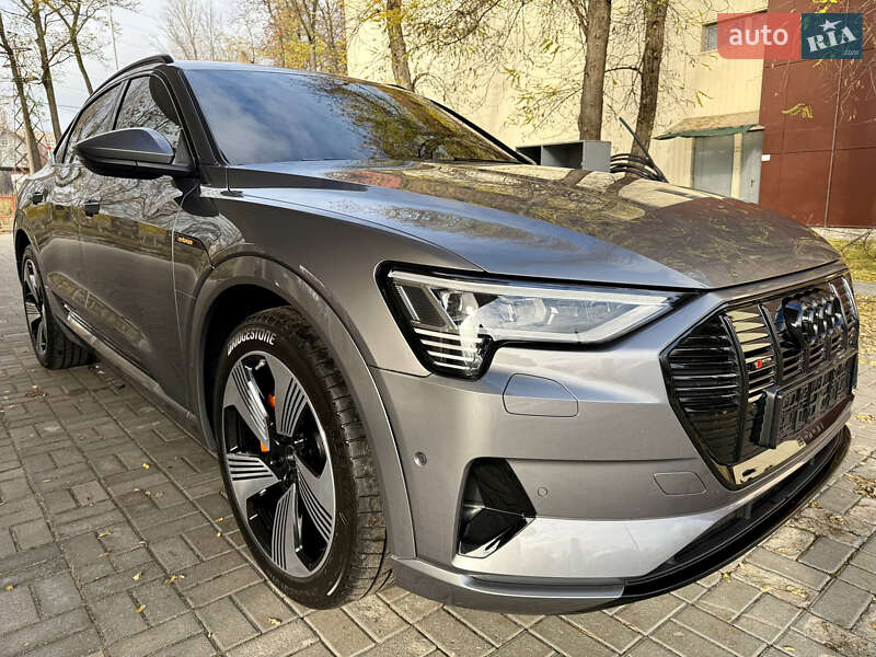 Внедорожник / Кроссовер Audi e-tron Sportback 2022 в Днепре