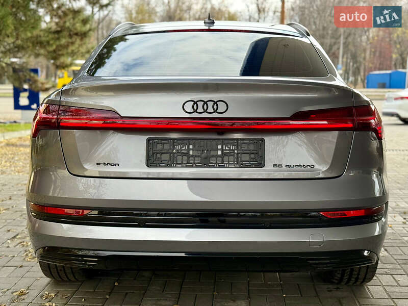Внедорожник / Кроссовер Audi e-tron Sportback 2022 в Днепре