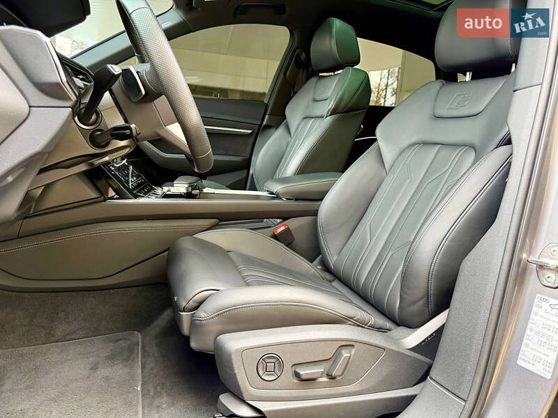 Внедорожник / Кроссовер Audi e-tron Sportback 2022 в Днепре