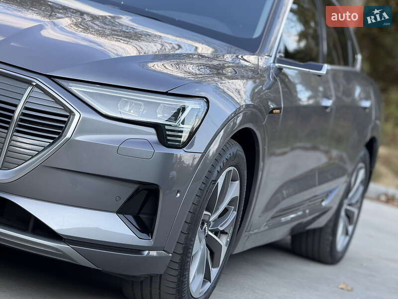 Внедорожник / Кроссовер Audi e-tron Sportback 2020 в Львове