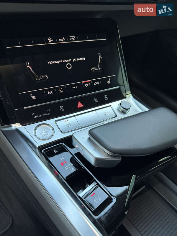 Внедорожник / Кроссовер Audi e-tron Sportback 2020 в Львове