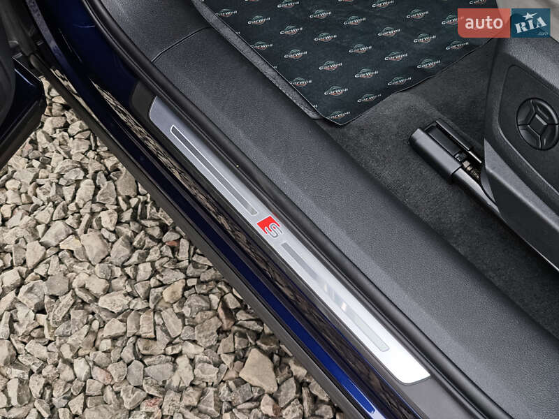 Позашляховик / Кросовер Audi e-tron Sportback 2020 в Луцьку