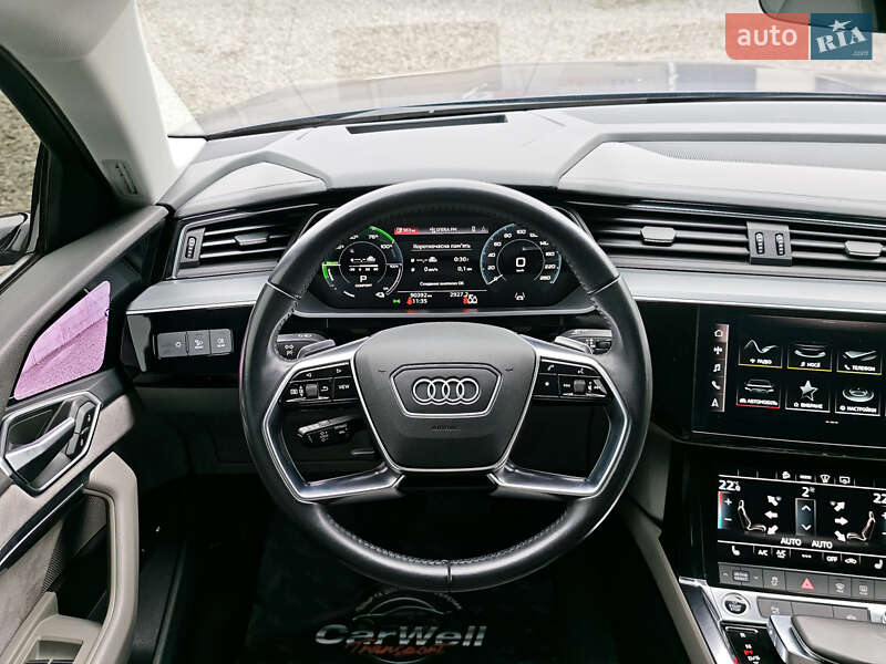 Позашляховик / Кросовер Audi e-tron Sportback 2020 в Луцьку