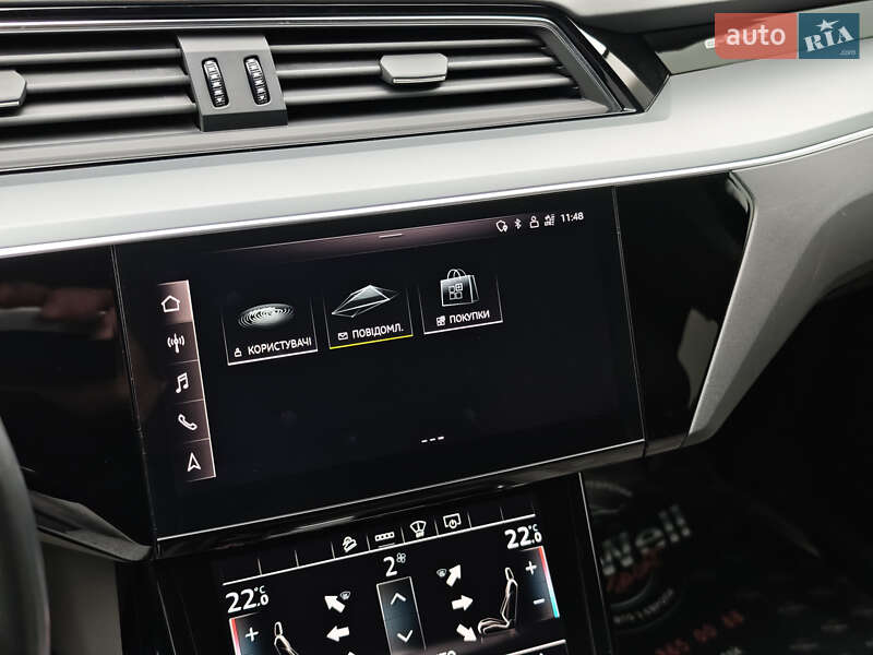 Позашляховик / Кросовер Audi e-tron Sportback 2020 в Луцьку