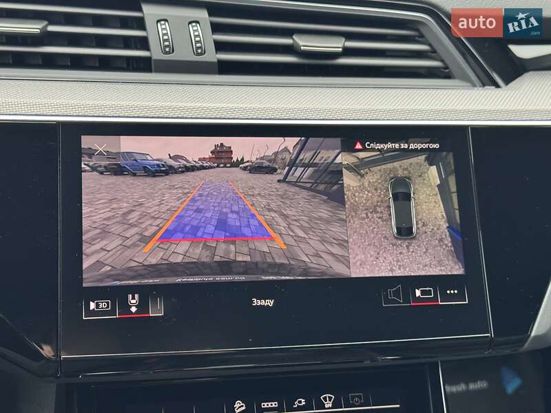 Позашляховик / Кросовер Audi e-tron Sportback 2022 в Рівному