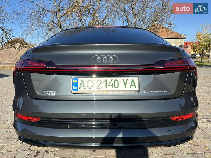 Внедорожник / Кроссовер Audi e-tron Sportback 2021 в Мукачево