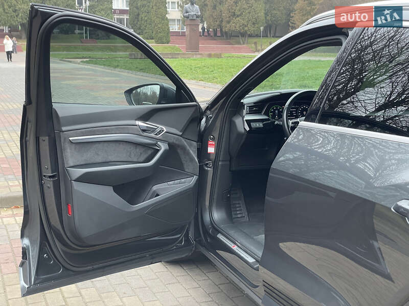 Внедорожник / Кроссовер Audi e-tron Sportback 2020 в Тернополе фото 10 Внедорожник / Кроссовер Audi e-tron Sportback 2020 в Тернополе