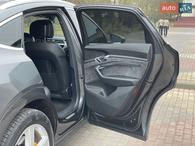Внедорожник / Кроссовер Audi e-tron Sportback 2020 в Тернополе фото 18 Внедорожник / Кроссовер Audi e-tron Sportback 2020 в Тернополе