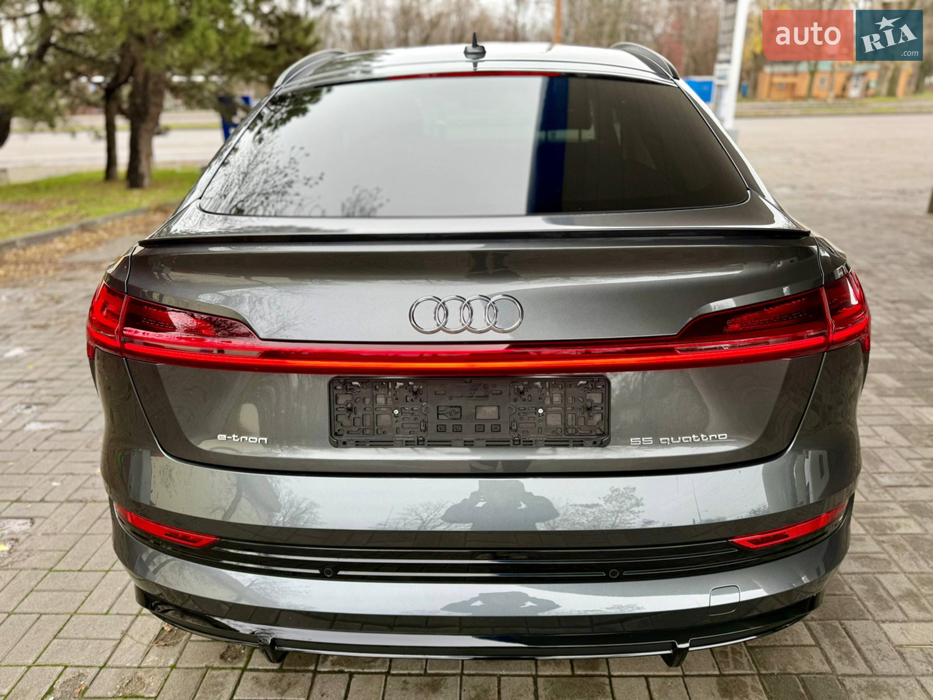 2022 Audi e-tron Sportback - мініатюра 12