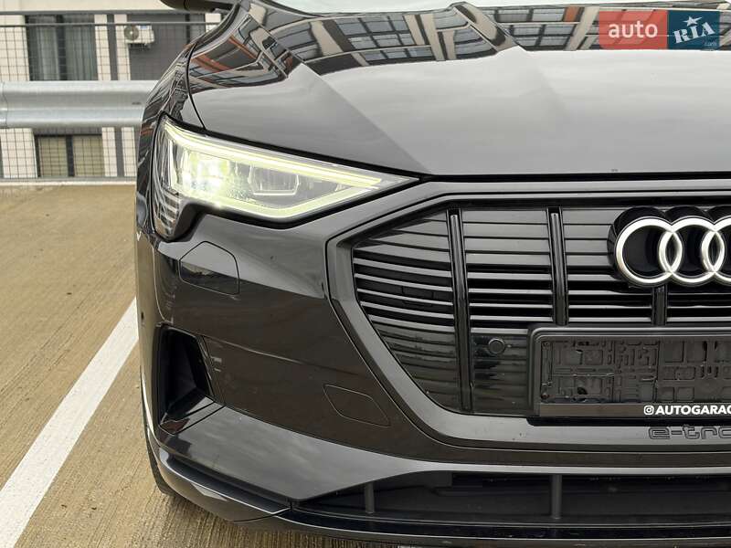 Внедорожник / Кроссовер Audi e-tron Sportback 2021 в Мукачево