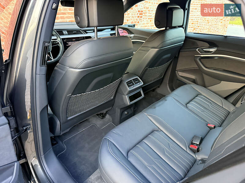 Внедорожник / Кроссовер Audi e-tron Sportback 2021 в Тернополе фото 41 Внедорожник / Кроссовер Audi e-tron Sportback 2021 в Тернополе
