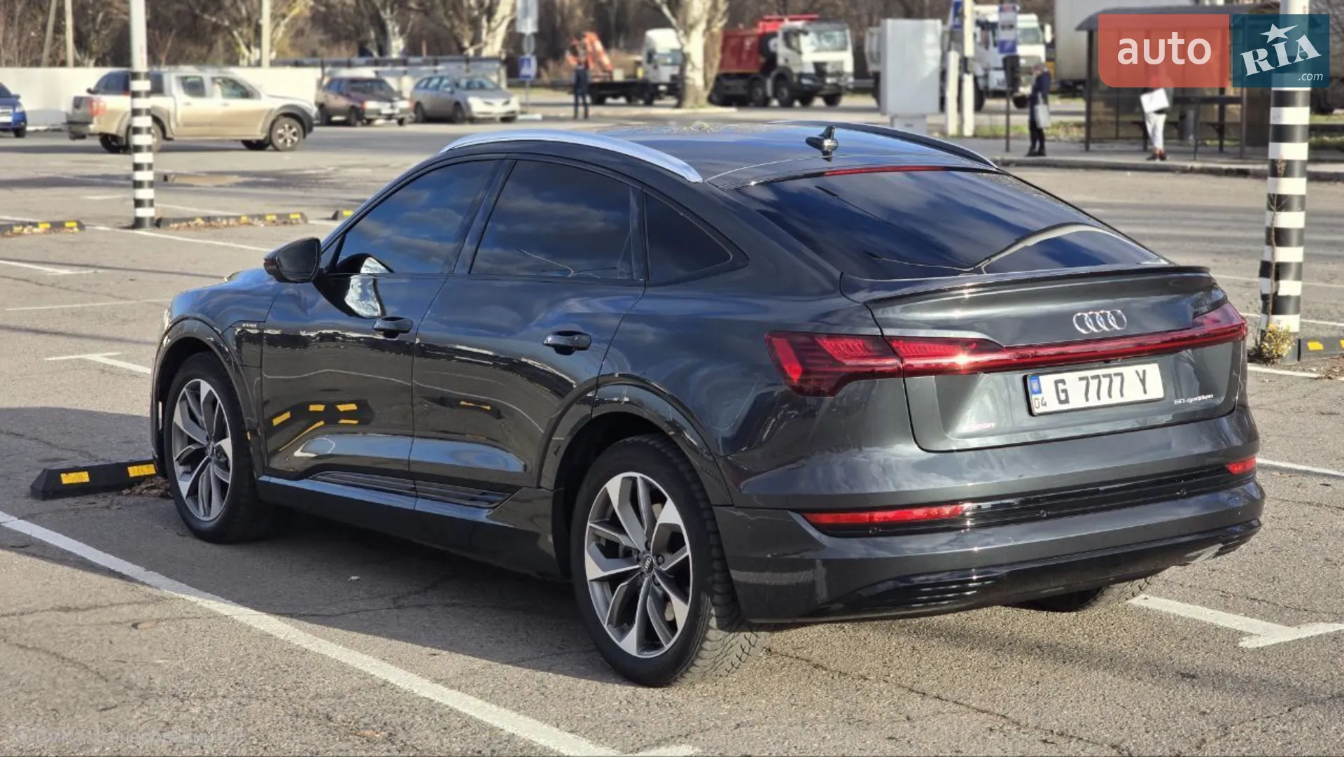 2020 Audi e-tron Sportback - мініатюра 5