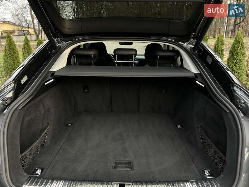 Внедорожник / Кроссовер Audi e-tron Sportback 2020 в Львове