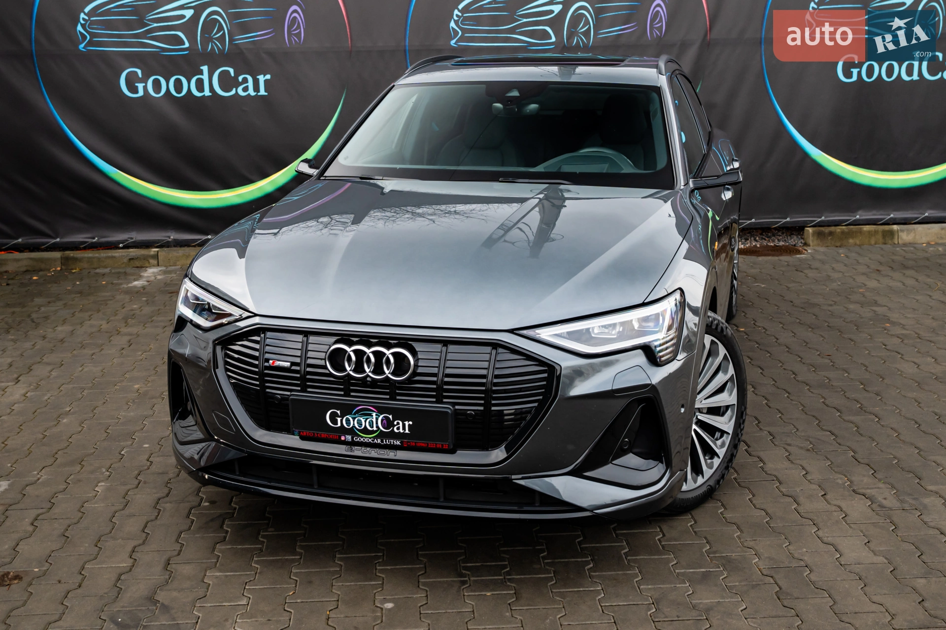 2020 Audi e-tron Sportback - мініатюра 4