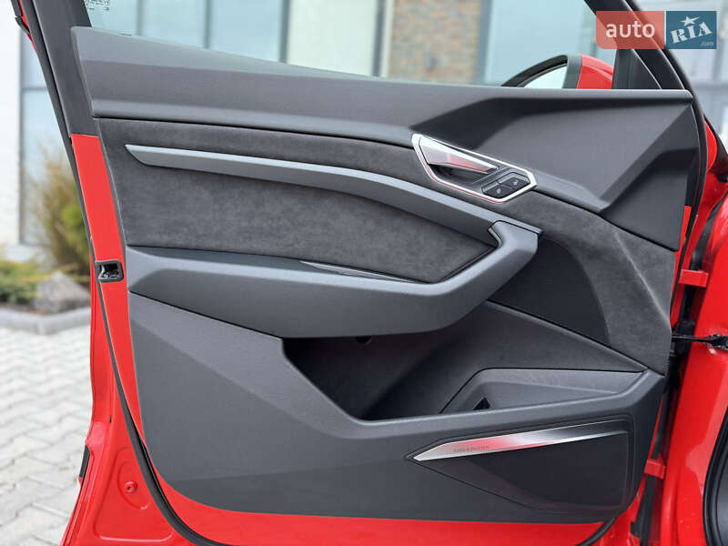 Внедорожник / Кроссовер Audi e-tron Sportback 2020 в Тернополе фото 64 Внедорожник / Кроссовер Audi e-tron Sportback 2020 в Тернополе