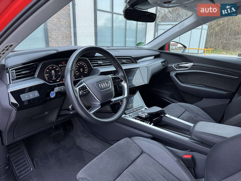 Внедорожник / Кроссовер Audi e-tron Sportback 2020 в Тернополе фото 68 Внедорожник / Кроссовер Audi e-tron Sportback 2020 в Тернополе