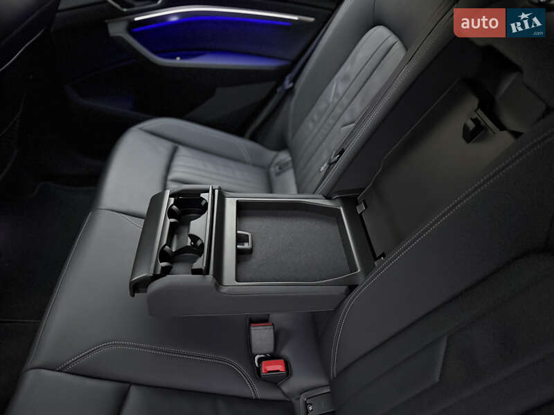 Внедорожник / Кроссовер Audi e-tron Sportback 2021 в Львове